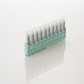 OC-Sensor_Pledia_rack-with-bottles.jpg