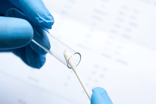 Swabs & collection devices.png