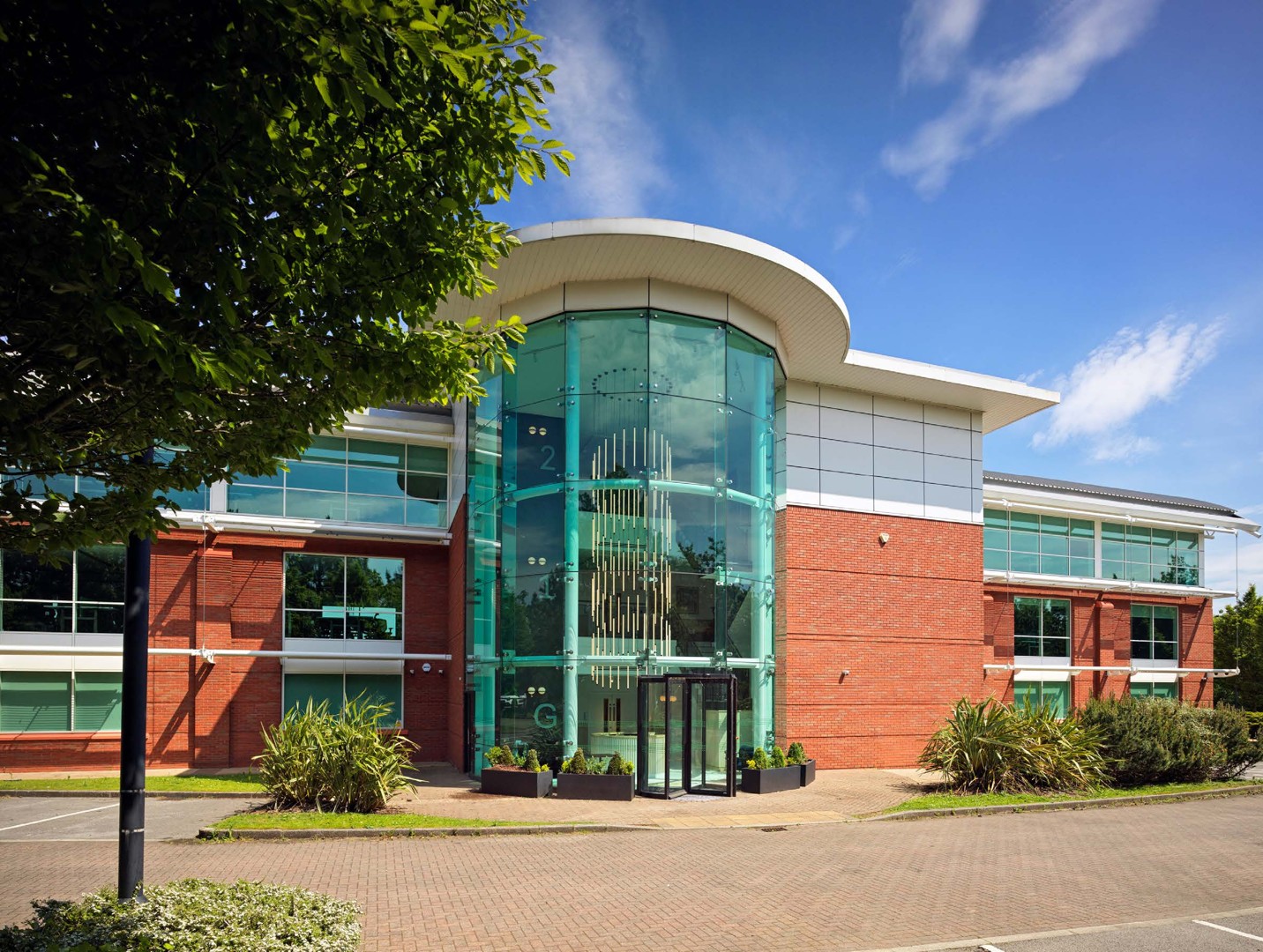 2100 Daresbury.jpg